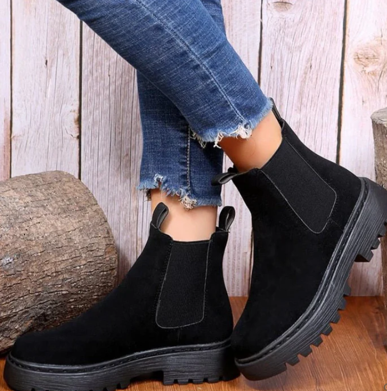 Tess | Botines Chelsea a la Moda con Suela Chunky para Mujeres