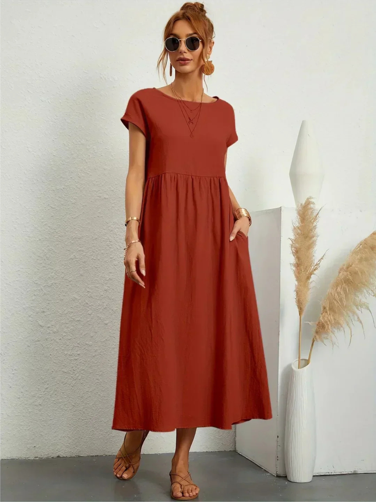 Marianne™ | Elegante vestido de cuello redondo