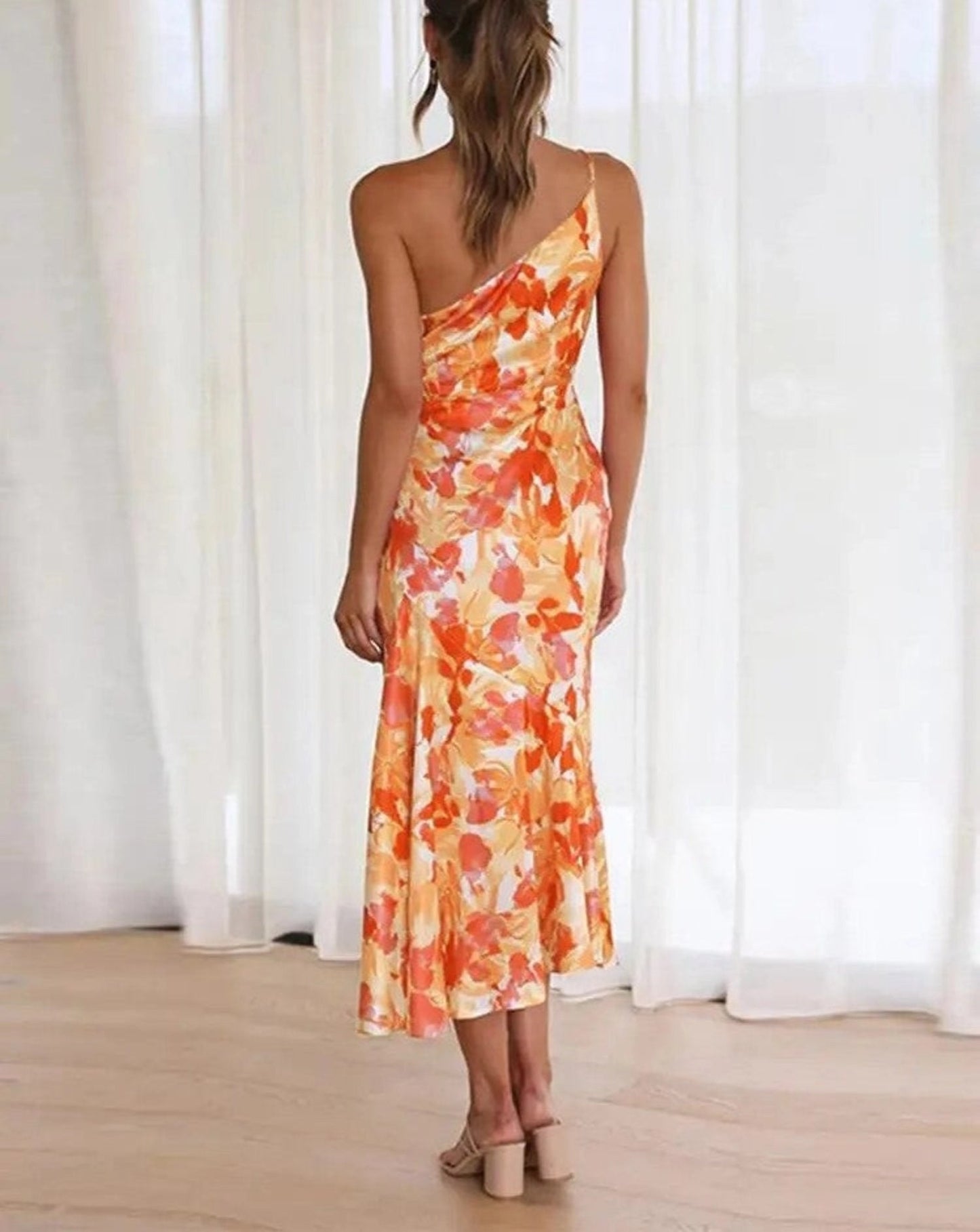 Sienna - Vestido Maxi Asimétrico con Estampado Floral para Damas
