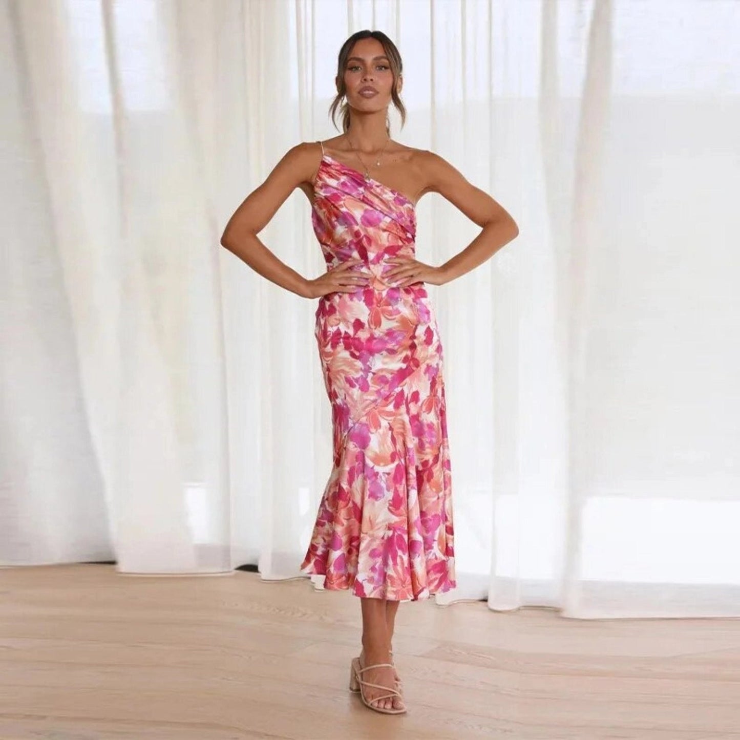 Sienna - Vestido Maxi Asimétrico con Estampado Floral para Damas