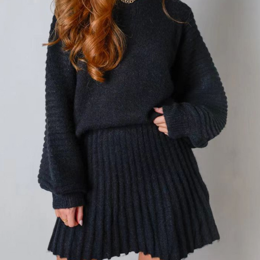 Norra - Conjunto Elegante de 2 Piezas de Ante para Mujeres