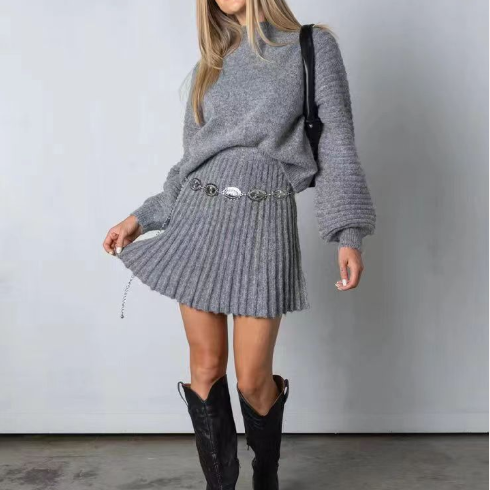 Norra - Conjunto Elegante de 2 Piezas de Ante para Mujeres