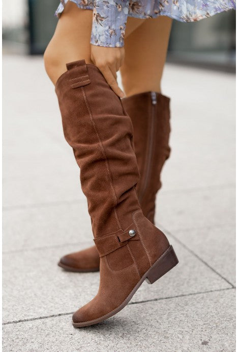 Cassidy | Botas largas de ante elegantes
