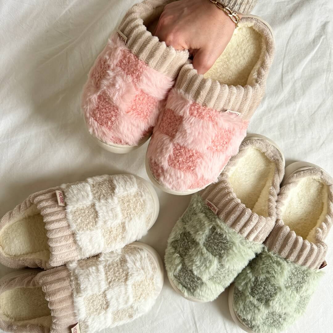 Pantuflas Nina Luxe Fluffy - Cómodas Slip-ons Antideslizantes para el Día a Día