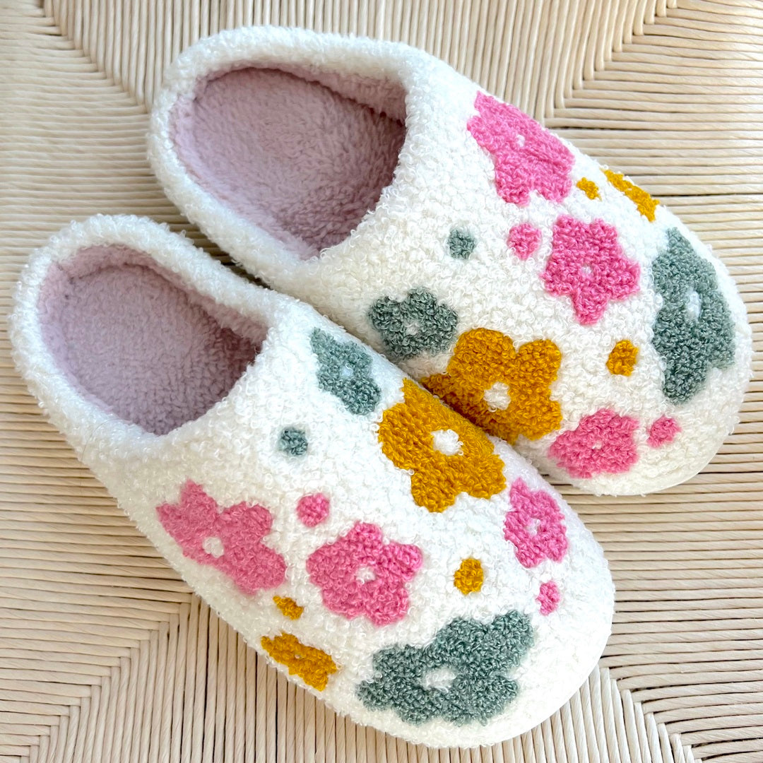 Pantuflas Livia Luxe con Diseño Floral - Comodidad Suprema con Forro de Felpa Suave y Suelas Antideslizantes Seguras