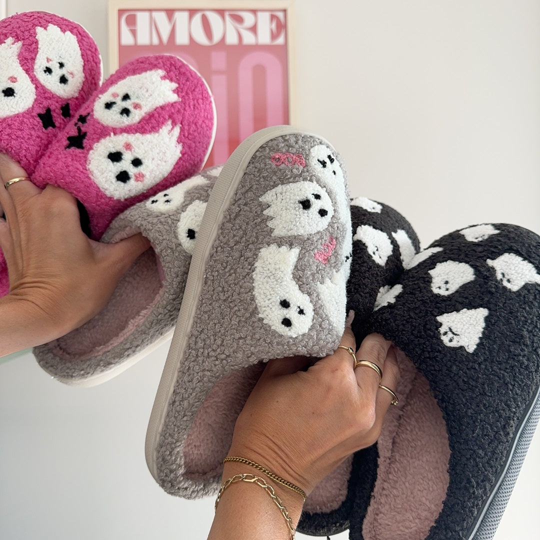 Pantuflas de Lujo Fleur - Comodidad Sin Esfuerzo con Divertidos Motivos de Fantasma y Suela Antideslizante Segura