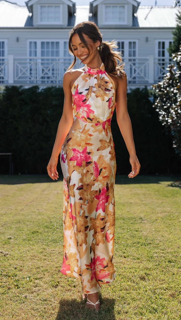 Emmie | Vestido maxi con flores y cuello halter