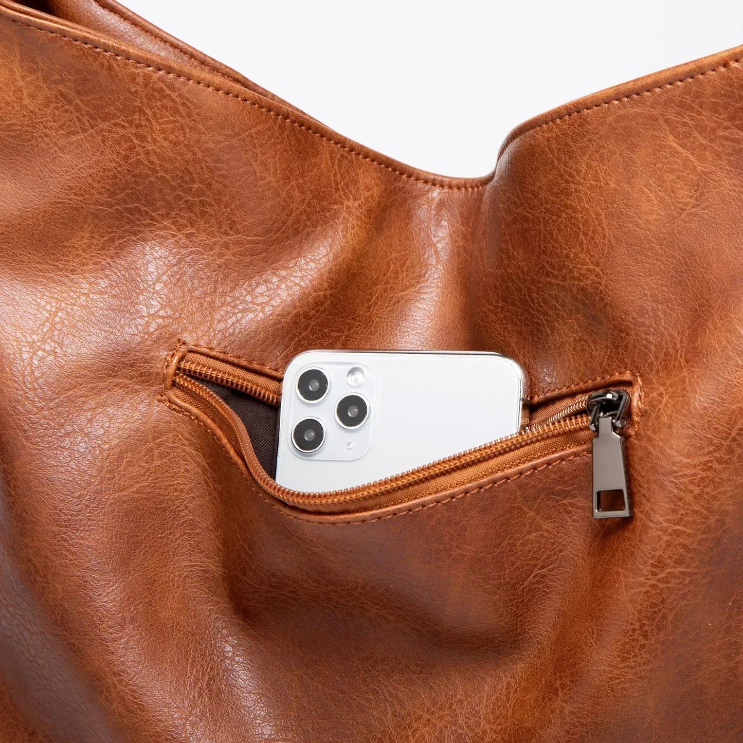 Elegante bolsa de cuero de alta calidad, cómoda y atemporal.