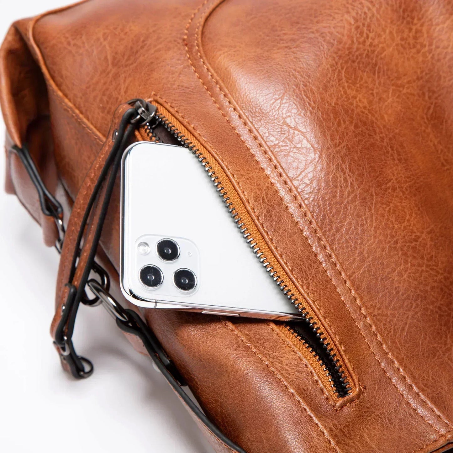 Elegante bolsa de cuero de alta calidad, cómoda y atemporal.