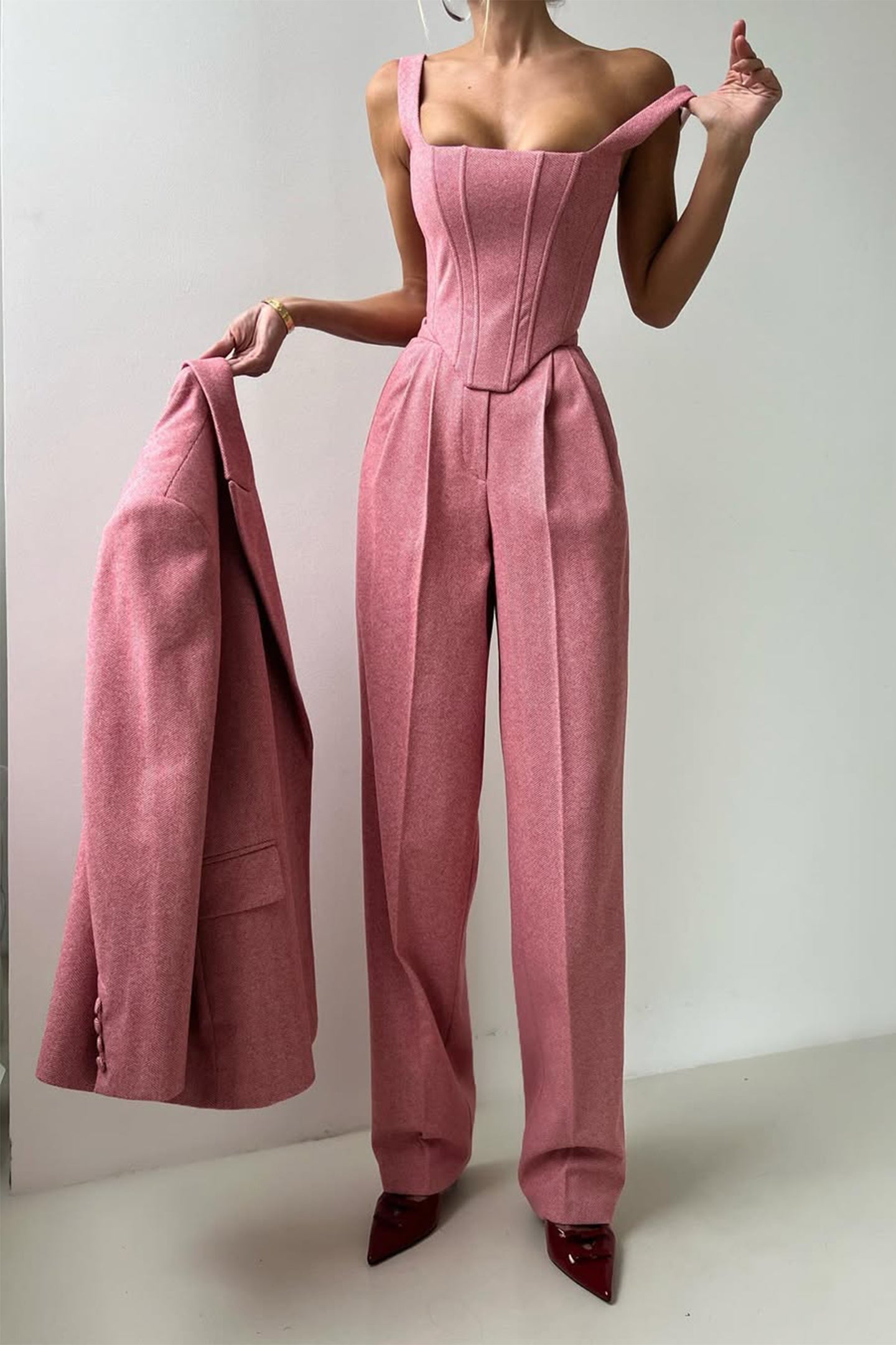 AVELENO – Conjunto de Blazer de Tres Piezas
