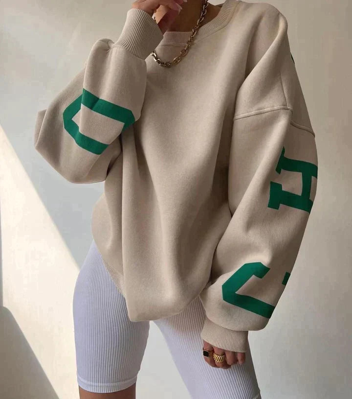 Lola™ | Date un capricho con nuestro elegante suéter oversized