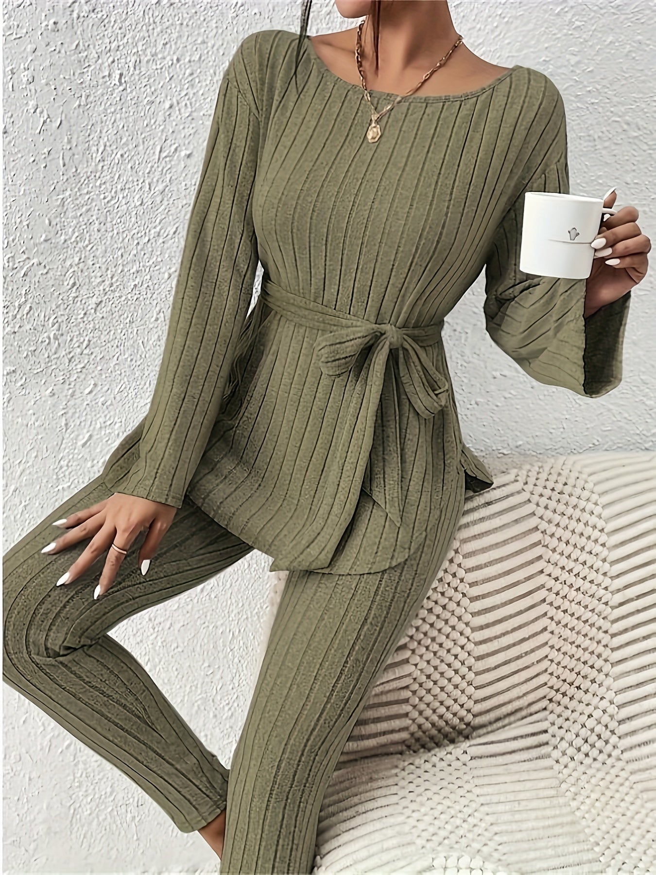 Florine - Conjunto Casual para Mujer con Suéter de Canalé y Pantalón Jogger
