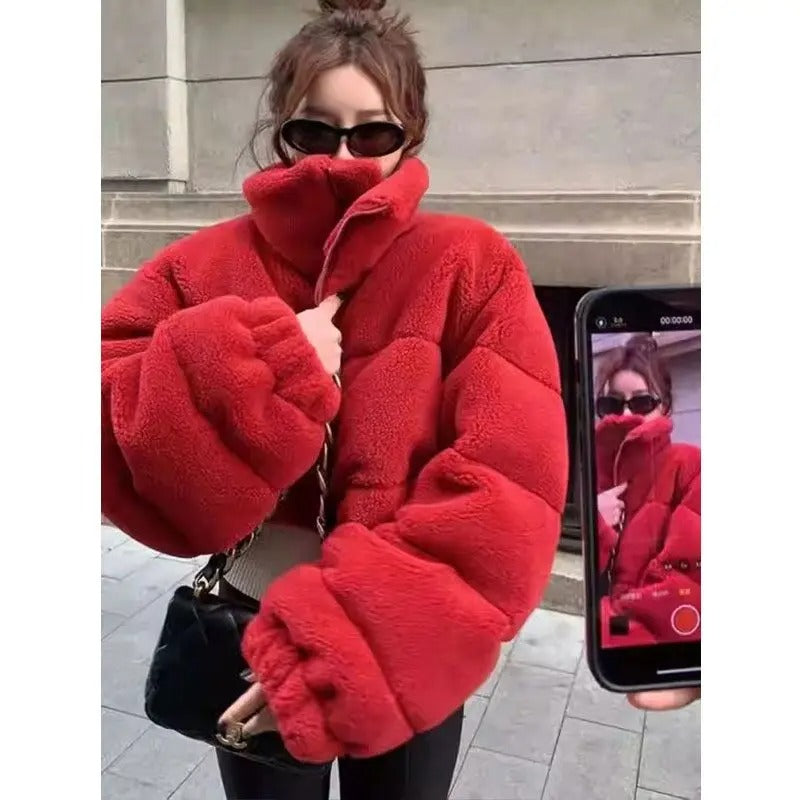 Ruby Rhinestone Puffer | Atrévete a Destacar