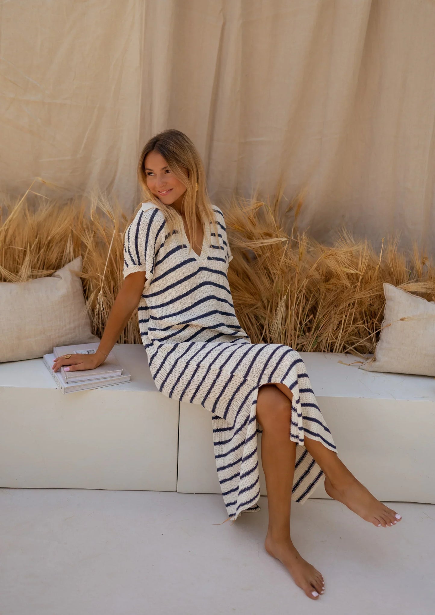 Sophia™ — Vestido de Verano de Punto con Rayas Atemporales