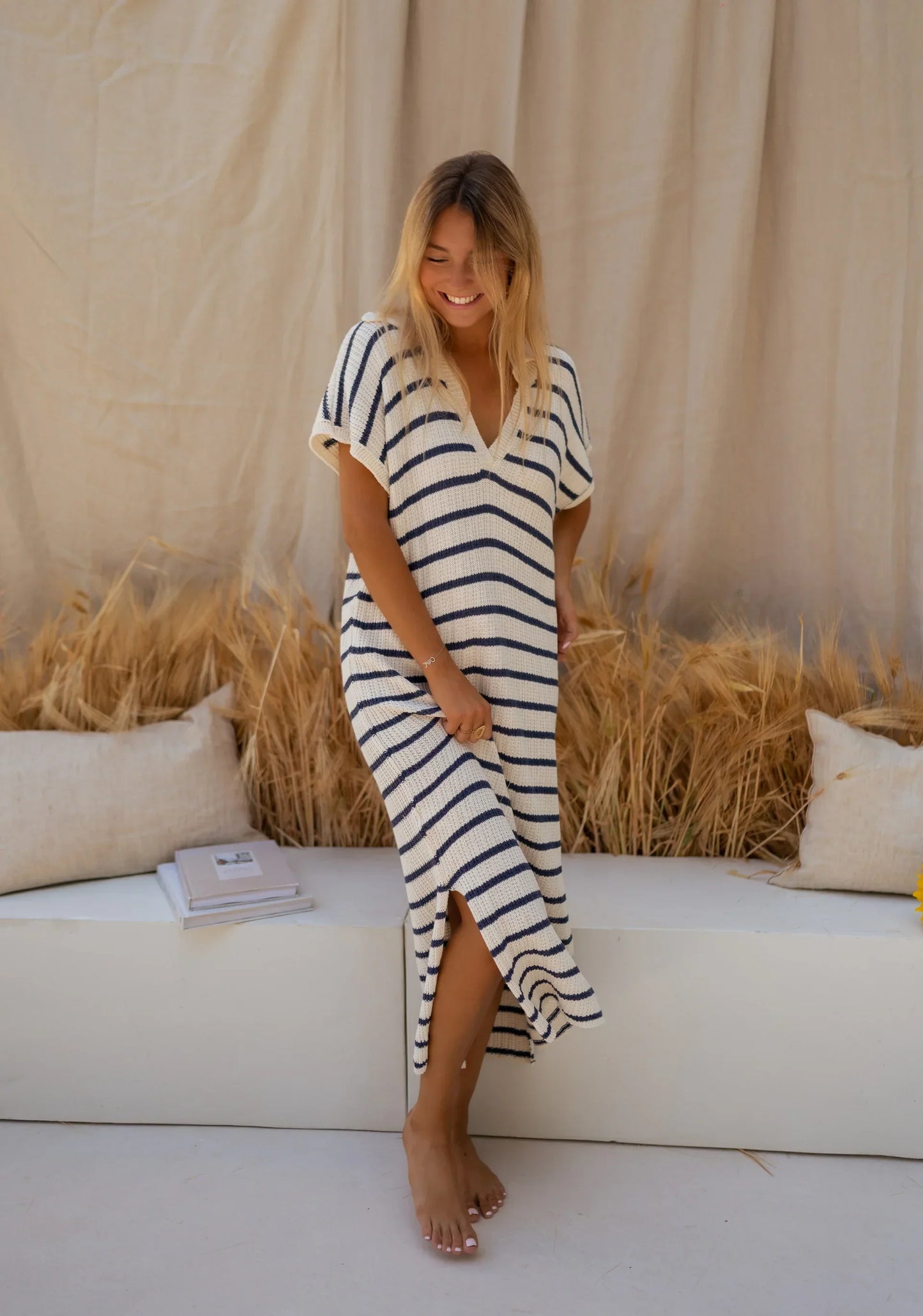 Sophia™ — Vestido de Verano de Punto con Rayas Atemporales