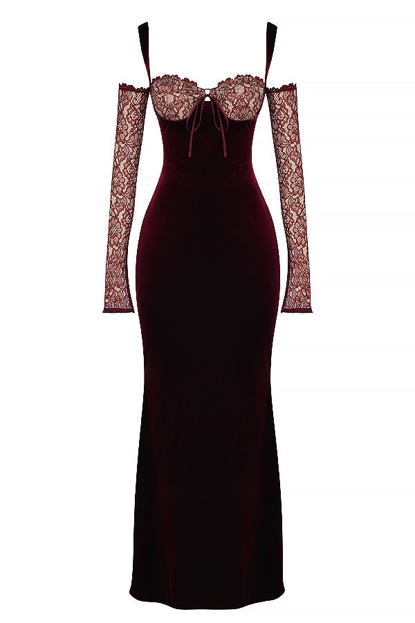 Elegante vestido maxi negro de terciopelo de cereza para un look cautivador