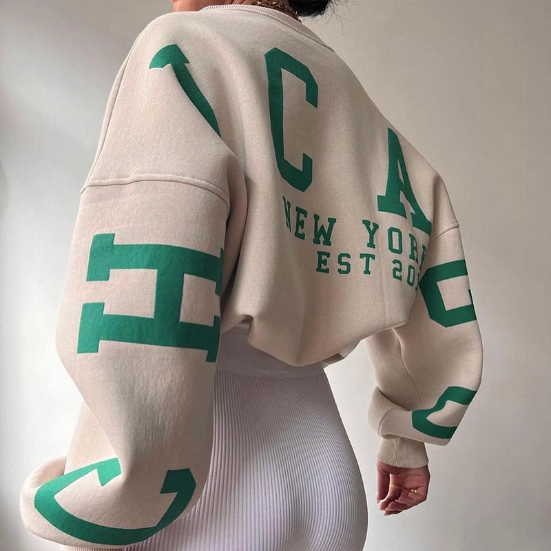 Lola™ | Date un capricho con nuestro elegante suéter oversized