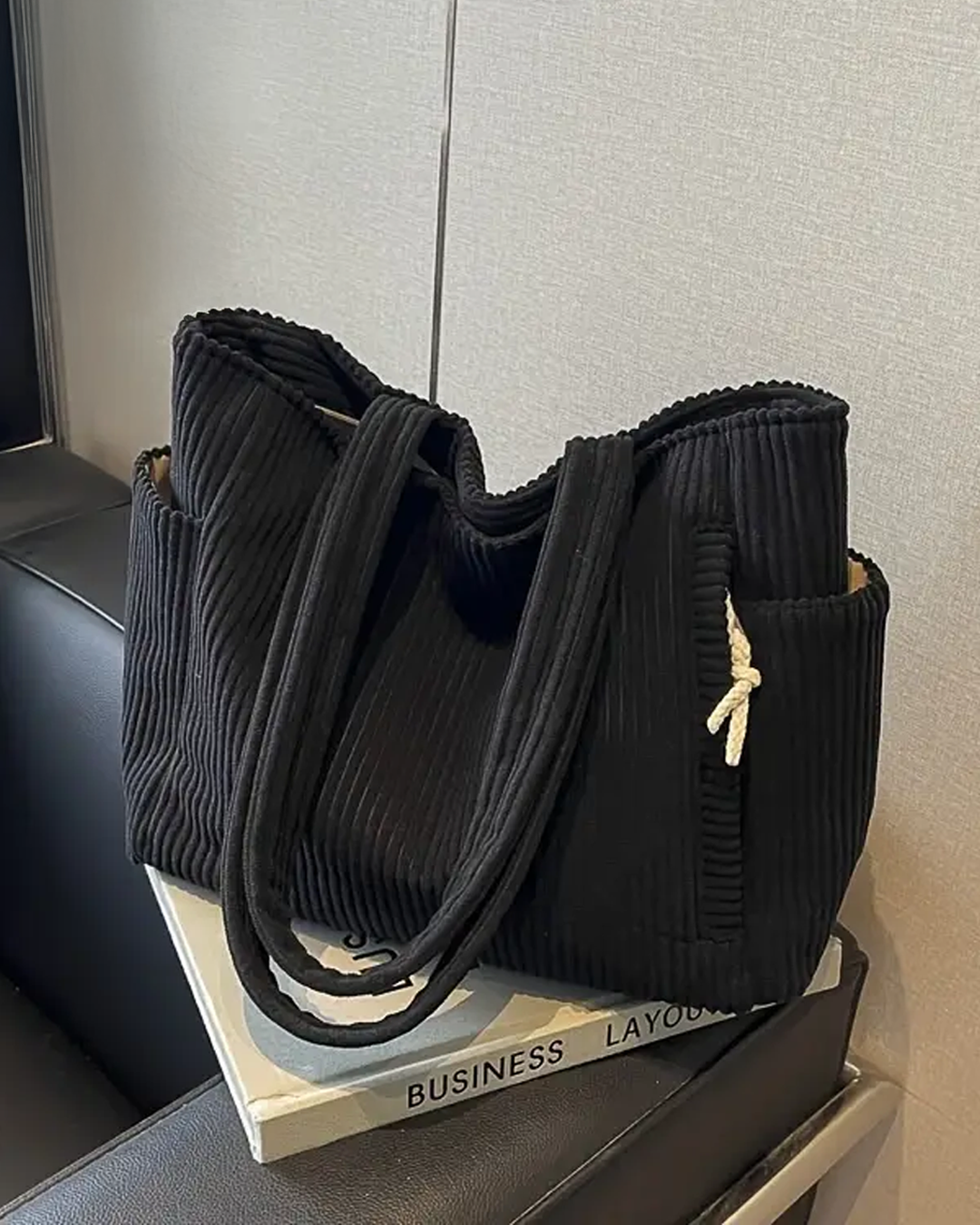 Tilda | Bolso de Mano Acanalado con Detalle de Cordón