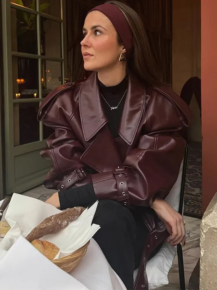 Linde | Chaqueta de cuero con estilo