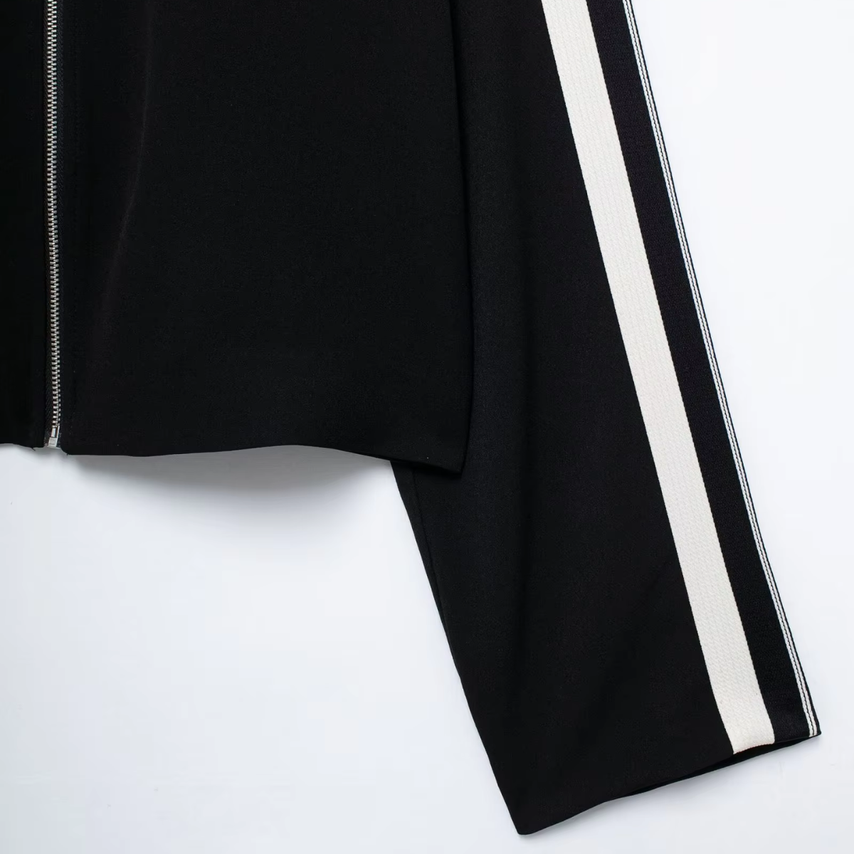 Conjunto Lounge de Rayas Negras