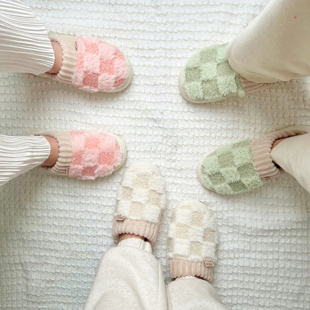 Pantuflas Nina Luxe Fluffy - Cómodas Slip-ons Antideslizantes para el Día a Día