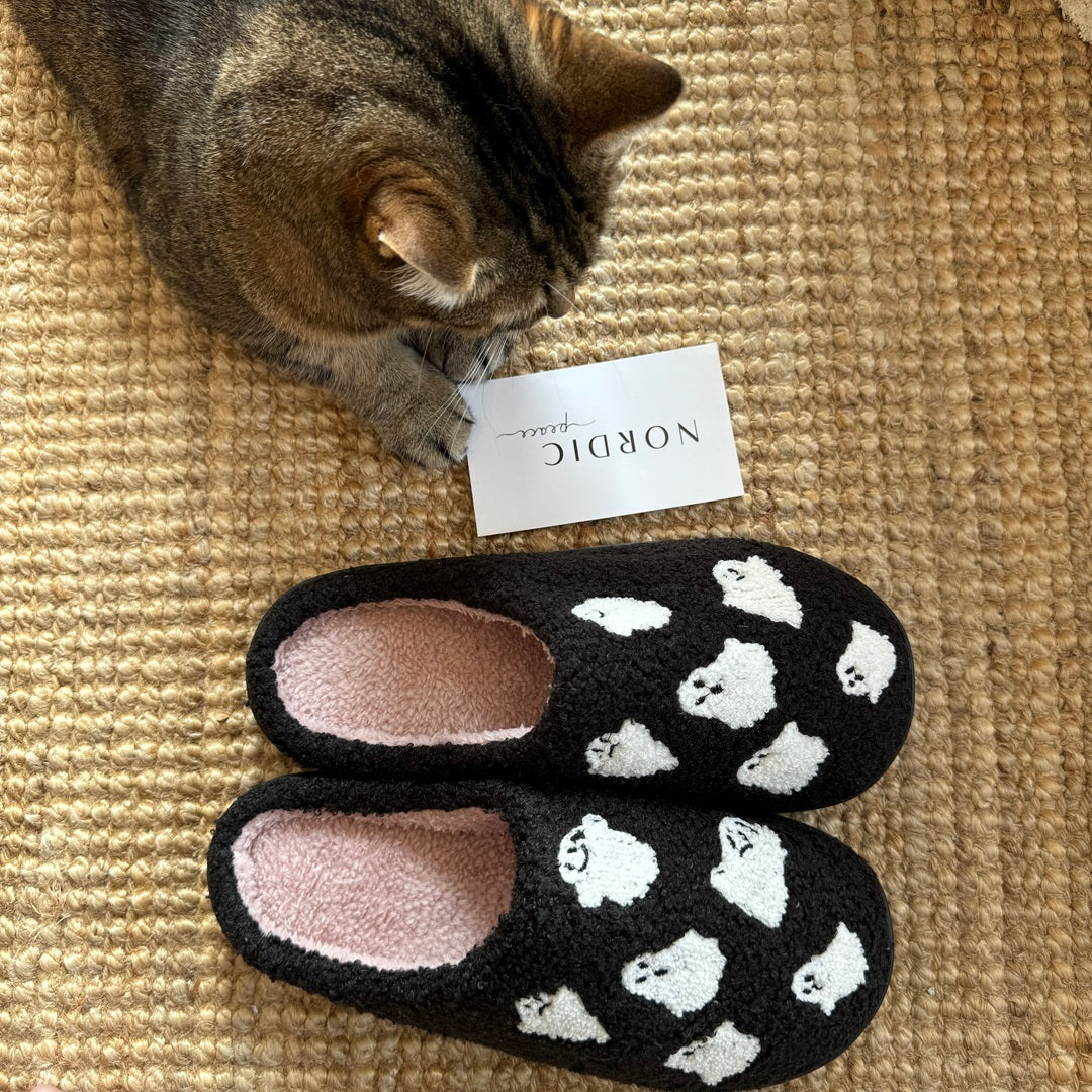 Pantuflas de Lujo Fleur - Comodidad Sin Esfuerzo con Divertidos Motivos de Fantasma y Suela Antideslizante Segura