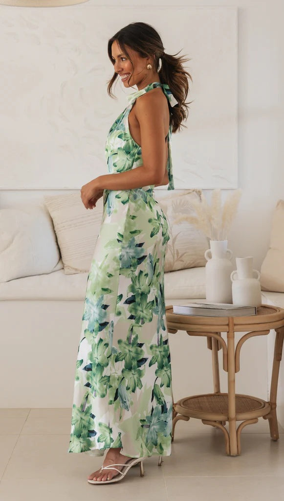 Emmie | Vestido maxi con flores y cuello halter