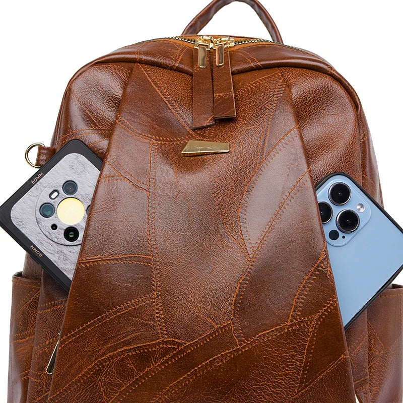 Elegante mochila clásica de cuero, cómoda y atemporal para cualquier ocasión
