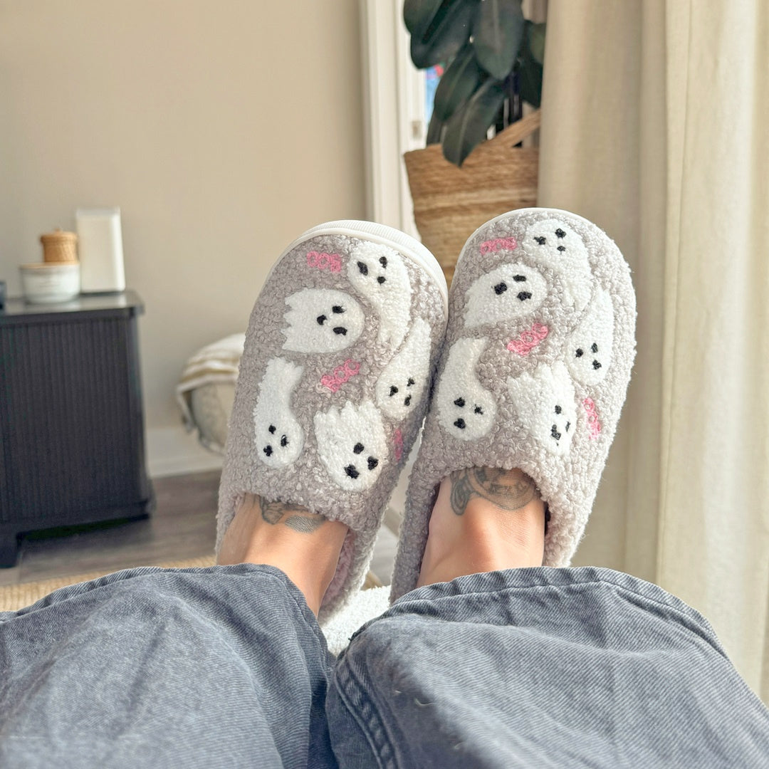Pantuflas de Lujo Fleur - Comodidad Sin Esfuerzo con Divertidos Motivos de Fantasma y Suela Antideslizante Segura