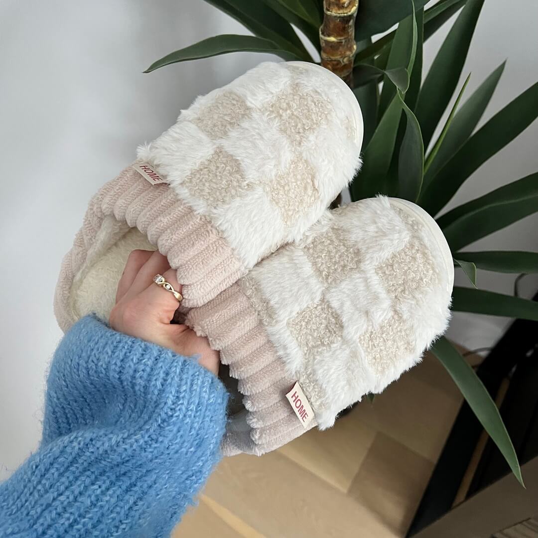 Pantuflas Nina Luxe Fluffy - Cómodas Slip-ons Antideslizantes para el Día a Día